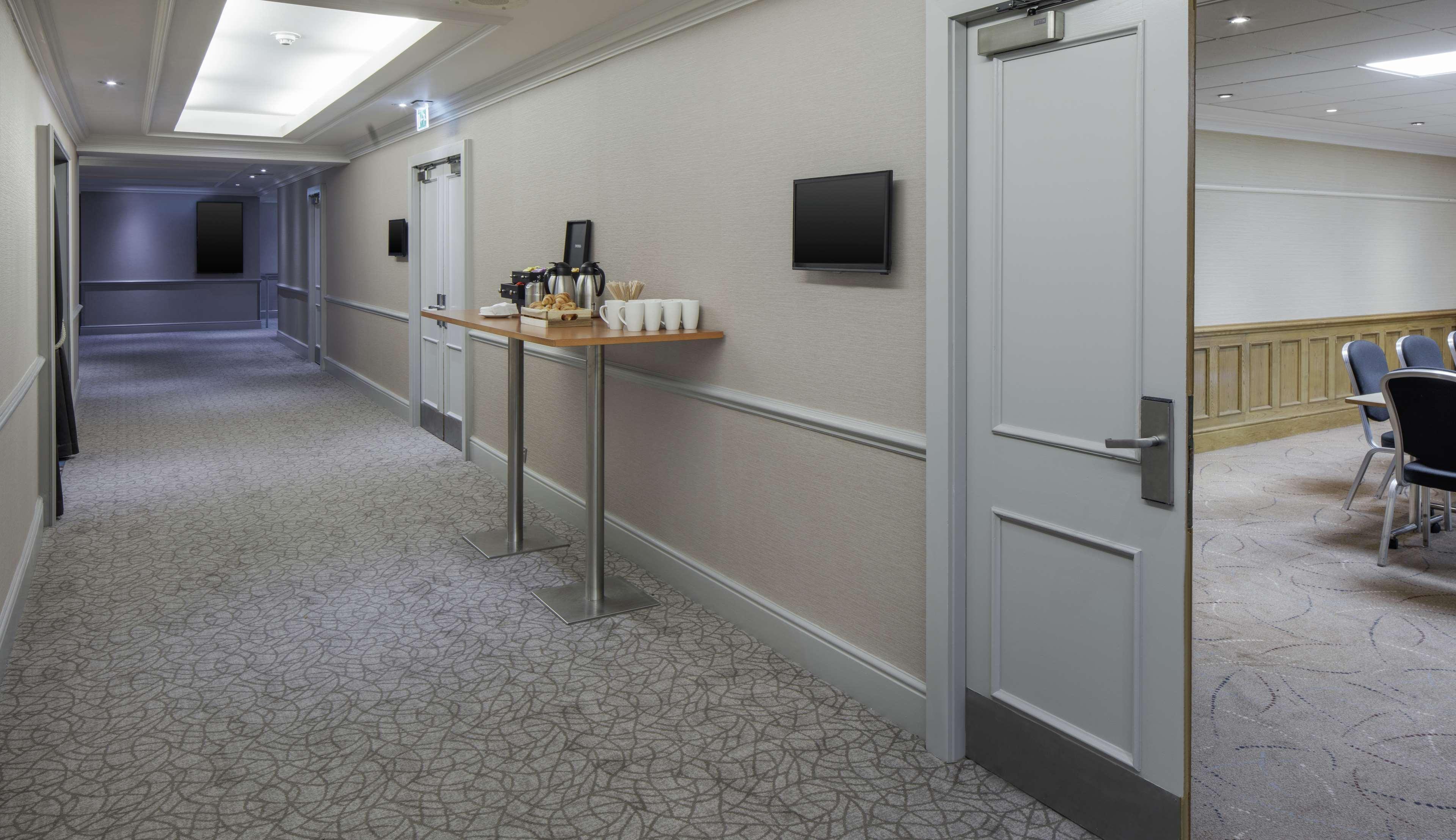 Hilton East Midlands Airport Hotel Kegworth Exterior foto