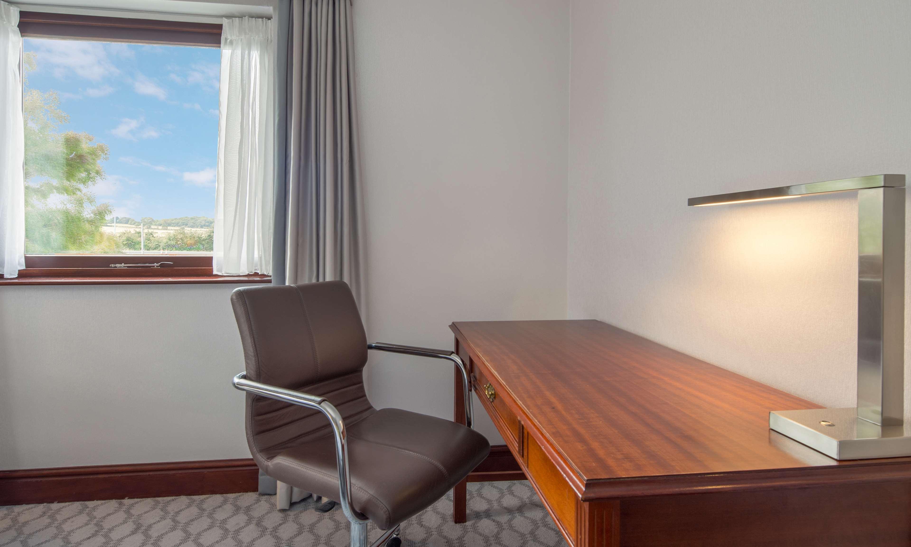 Hilton East Midlands Airport Hotel Kegworth Exterior foto